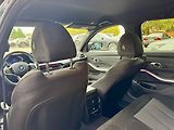 BMW Řada 3 330d xDrive Touring TOP STAV - náhled 21