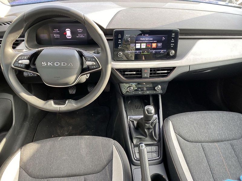 Škoda Kamiq (2024) 1.0 TSI Top Selection - fotka 5 z 34