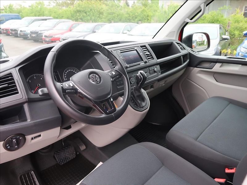 Volkswagen Transporter 2,0 TDi,110kW,1majČR,L2,dílna - fotka 9 z 27