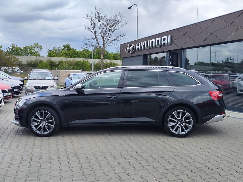 Škoda Superb 2.0 TDi/147kW Scout DSG 4x4 - fotka 8 z 39