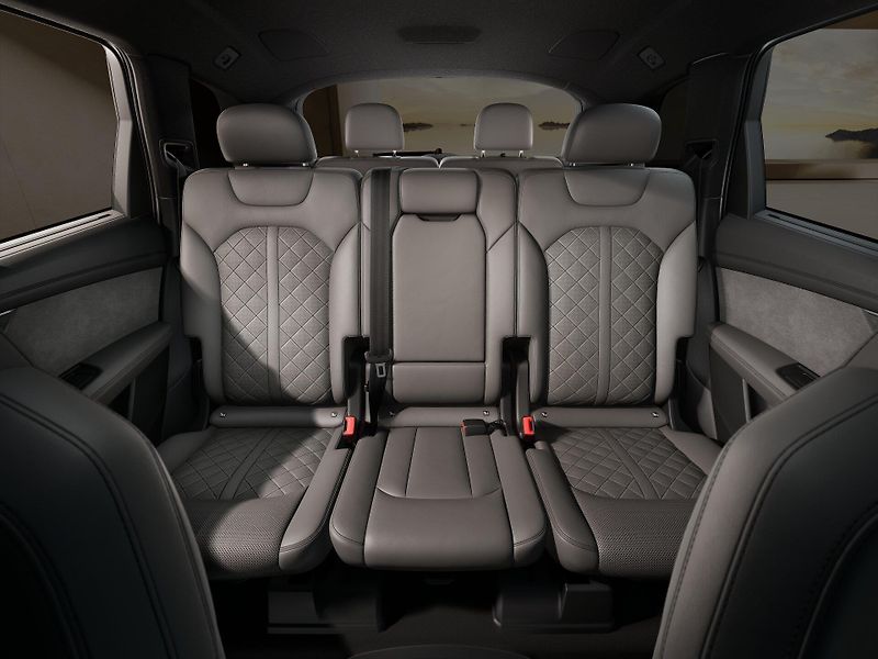 Audi Q7 3,0 TDI V6 - Limitovaná edice - fotka 9 z 9