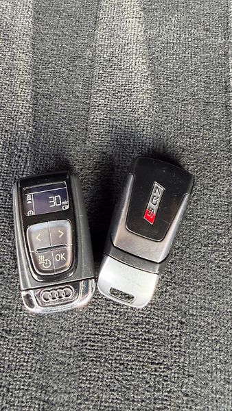 Audi SQ7 4.0 Q7 /320kW - fotka 13 z 20