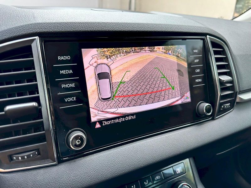 Škoda Karoq (2023) 2.0 TDI 85kW Fresh DSG - fotka 14 z 25