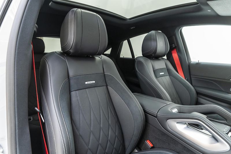 Mercedes-Benz GLE 53 AMG 4M kupé*Karbon*Premium+ - fotka 16 z 41