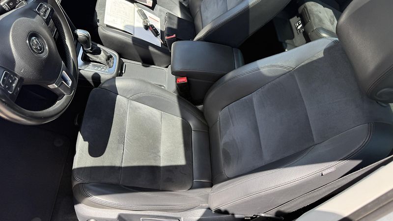 Volkswagen Sharan 2.0TSi*147kW*DSG*7MÍST*WEBASTO - fotka 15 z 27
