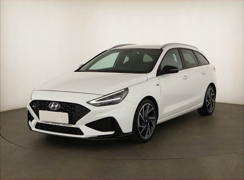 Hyundai i30 (2023) N-Line 1.5 T-GDI - fotka 2 z 15