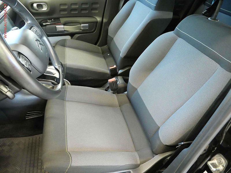 Citroën C3 (2017) 1.2 PT, 2.maj,ČR - fotka 9 z 23