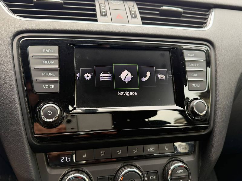 Škoda Octavia Style 1,6 TDI 81 kW 5° MP - fotka 12 z 23