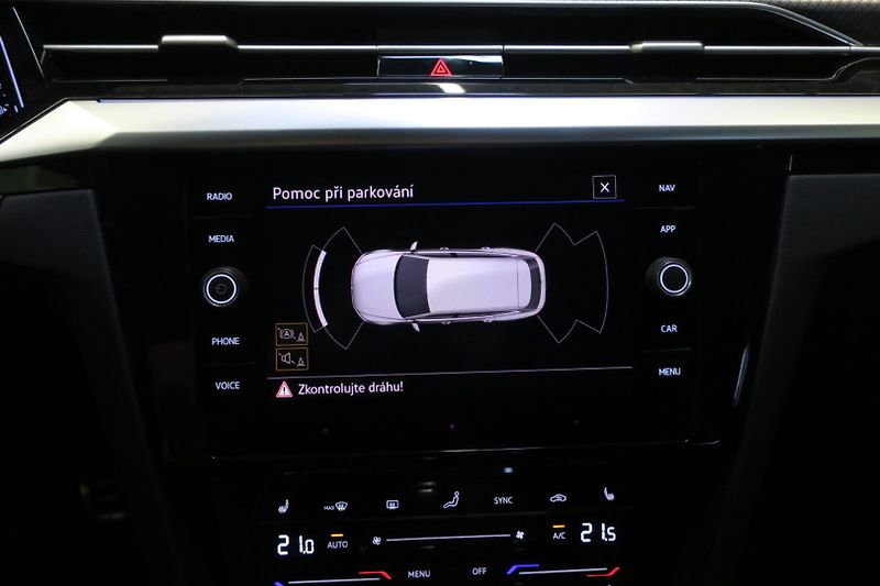 Volkswagen Arteon Shooting Brake (2021) 2.0 TSI 235kW BMT 4MOT DSG R - fotka 34 z 50
