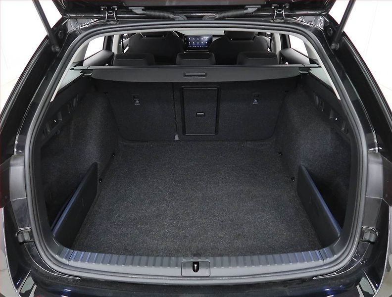 Škoda Octavia (2022) 2.0 TDI - fotka 14 z 28