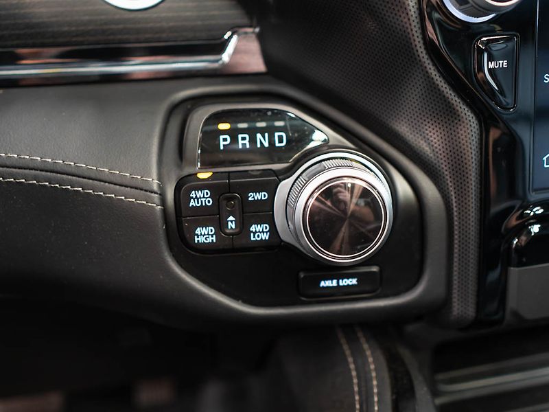 Dodge RAM (2022) 5.7 Limited Night Edition 22 - fotka 26 z 42