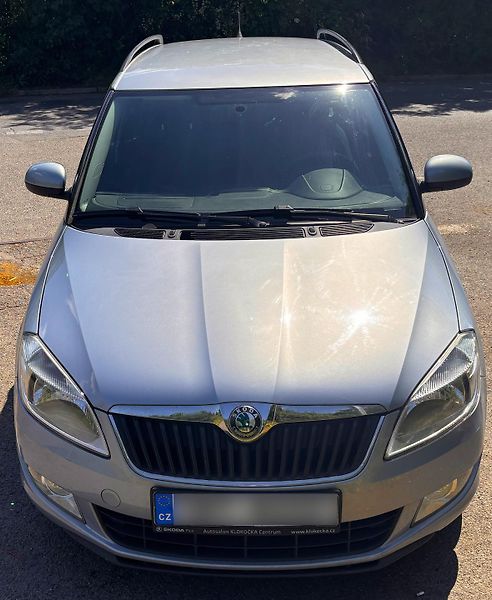 Škoda Fabia (2010) 1,2 TSI 63kW, nová STK - fotka 4 z 21