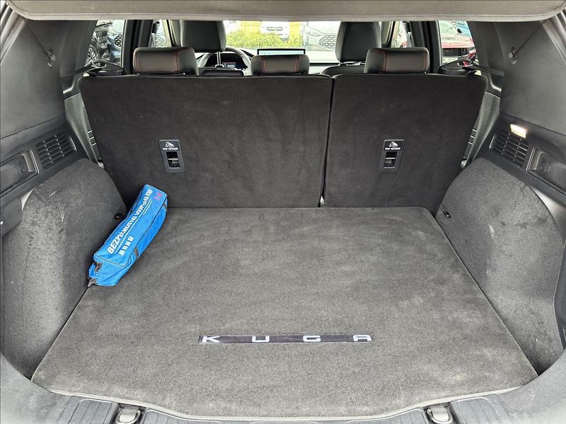 Ford Kuga 1,5 EcoBoost 111kW ST-Line X - fotka 11 z 40