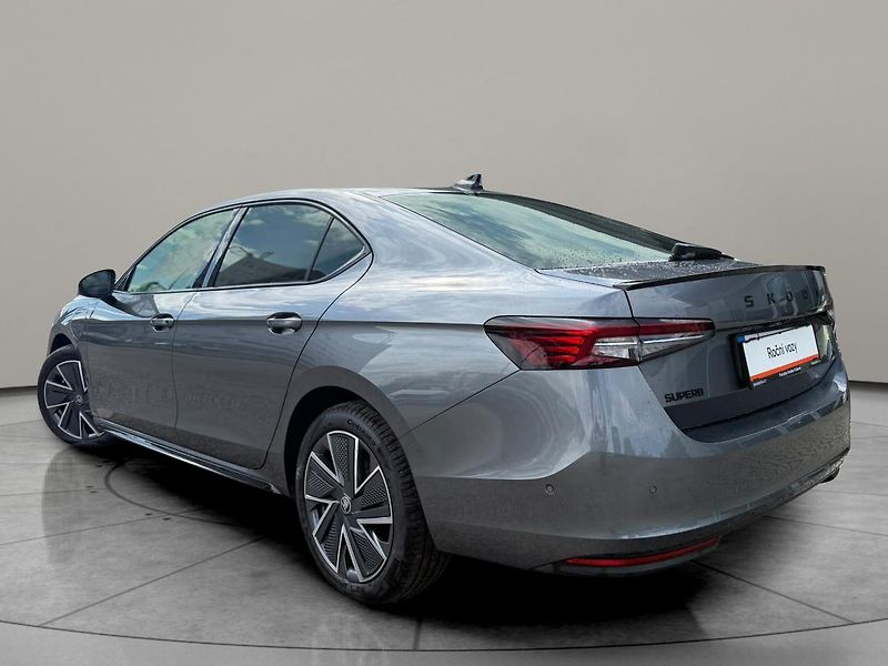 Škoda Superb iV Sportline 1,5TSI 150kw DSG - fotka 7 z 28