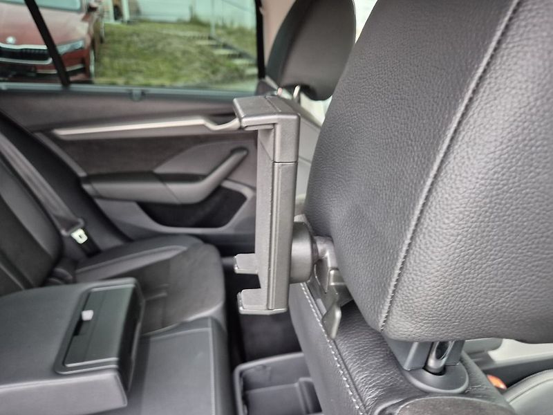 Škoda Octavia 130 let Premium 1.5 TSI 110 kW - fotka 21 z 39