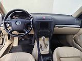 Škoda Octavia (2006) 1.9TDi, ČR, AC, park.čidla - náhled 10