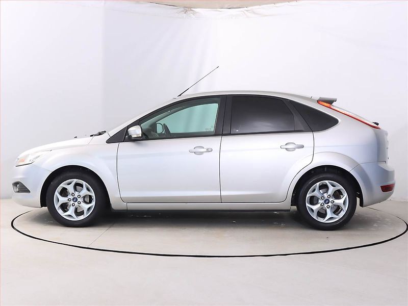 Ford Focus (2011) 1.6 16V, Tempomat - fotka 3 z 16