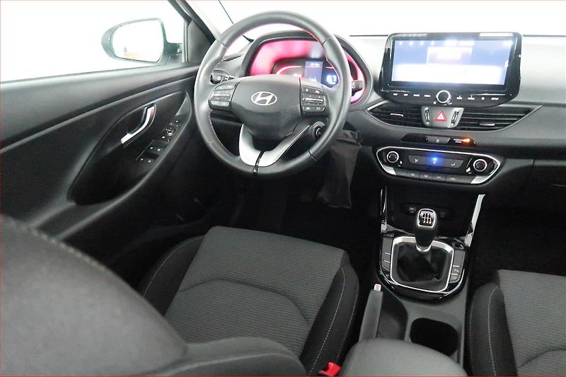 Hyundai i30 (2024) 1.5 DPI, ČR,1.maj, Serv.kniha - fotka 7 z 18
