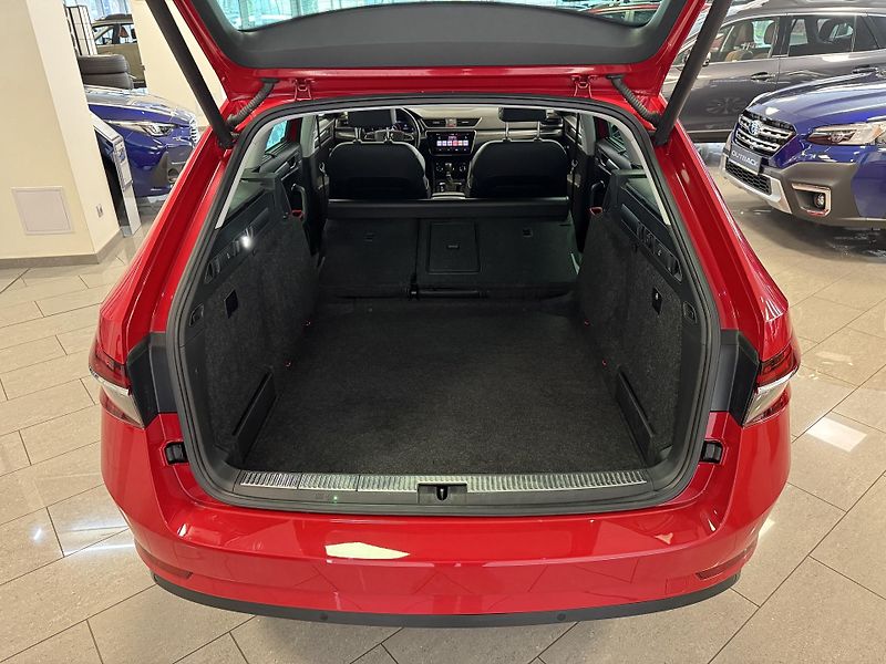 Škoda Superb 2.0TDI 4x4 DSG StylePlus - fotka 21 z 50