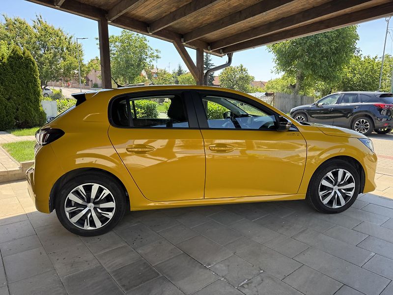 Peugeot 208 1.2i 74kW v záruce do 2031  - fotka 9 z 27