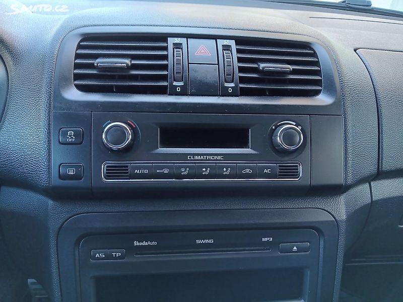 Škoda Fabia 1.4 TSI 132kW RS - fotka 20 z 28