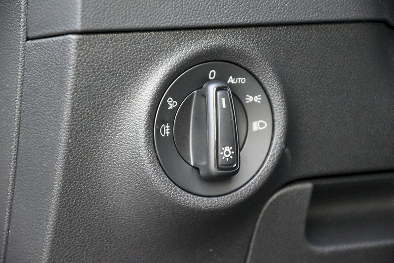 Škoda Karoq (2026) Sportline 1,5 TSI 110 kW 7° au - fotka 44 z 47