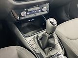 Škoda Fabia 1,0 TSI 70kW Selection - náhled 15