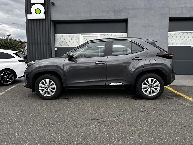 Toyota Yaris Cross (2024)  Comfort 1.5 Hybrid 4WD - fotka 5 z 13