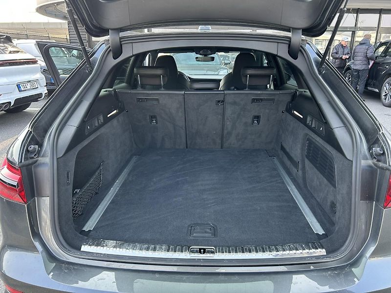 Audi S6 3.0TDI 253kW - fotka 13 z 23