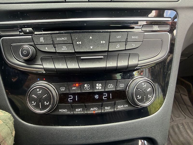 Peugeot 508 2,0 RHX  4X4*AUTOMAT*MASAŽE* K - fotka 18 z 18