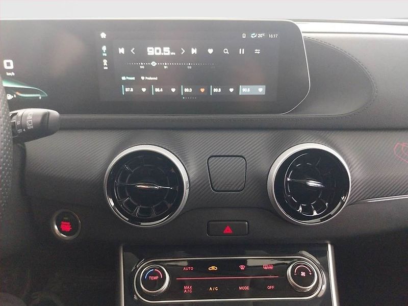 Dongfeng T5 EVO (2025) Deluxe 1.5 Turbo - fotka 12 z 15