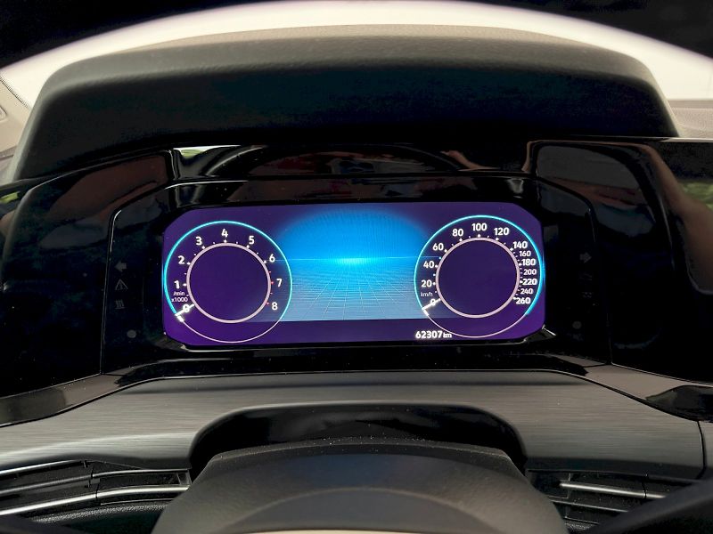 Volkswagen Golf Variant (2021) Style 1.5 TSI / 110 kW M6 - fotka 10 z 26