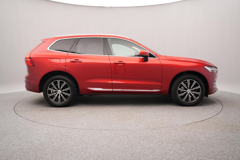 Volvo XC60 B4 INSCRIPTION CZ REZERVACE - fotka 11 z 44