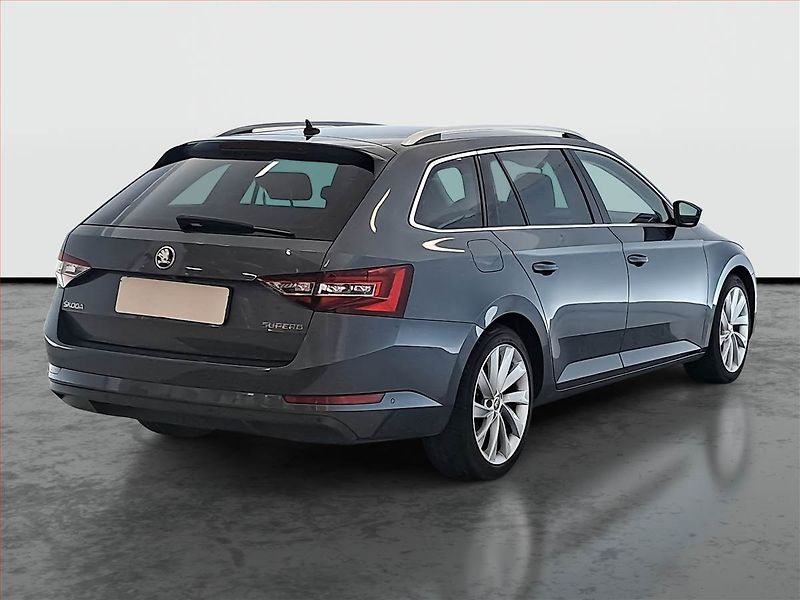 Škoda Superb (2018) 2.0 TDI, Kůže, Navi, Bi-Xenony - fotka 5 z 19
