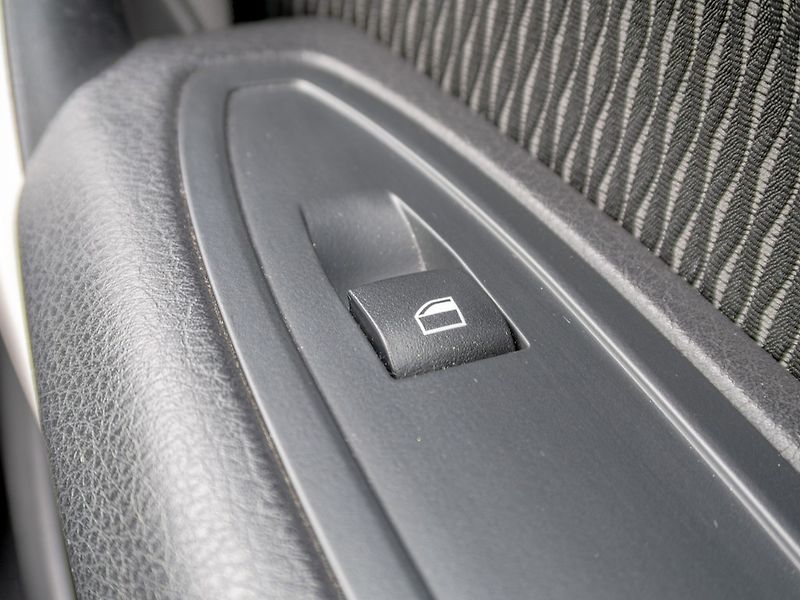 BMW Řada 1 (2016) 116D – LED světla - fotka 30 z 43