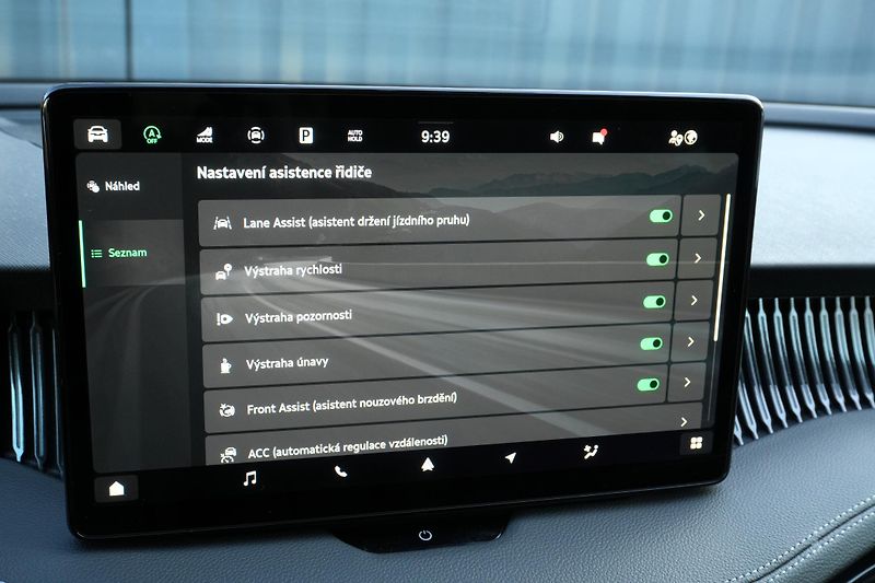 Škoda Superb 2.0 TSI, L&K, ČR, 4x4, Záruka - fotka 24 z 43