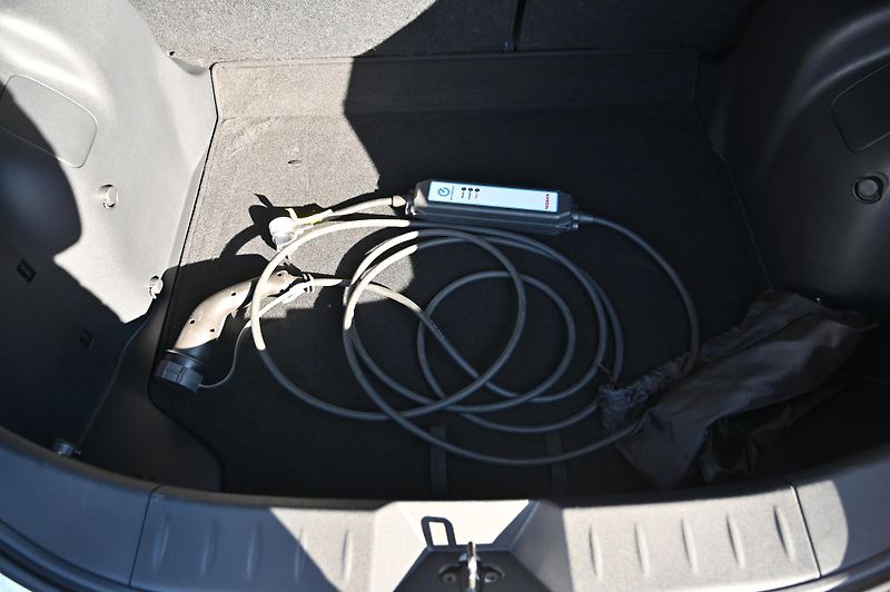 Nissan Leaf Basis 40kWH 110KW SoH 91,9 - fotka 29 z 35