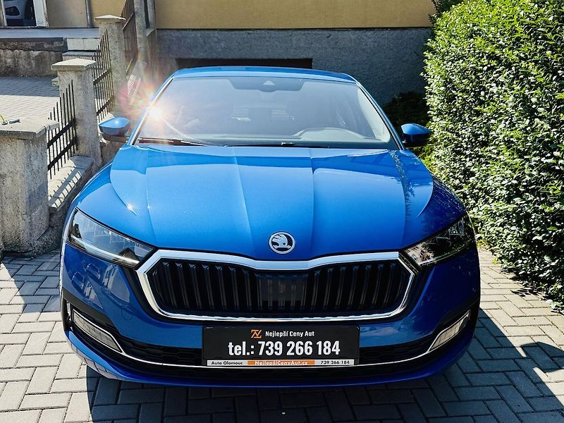 Škoda Octavia (2022) 2,0TDi 85kW Koup.ČR,Vyhř. Okno - fotka 2 z 17