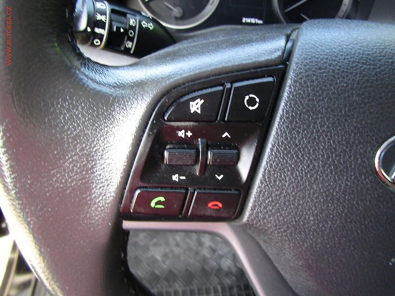Hyundai Tucson (2016) 2.0 CRDi 4x4, ČR, Premium - fotka 13 z 25