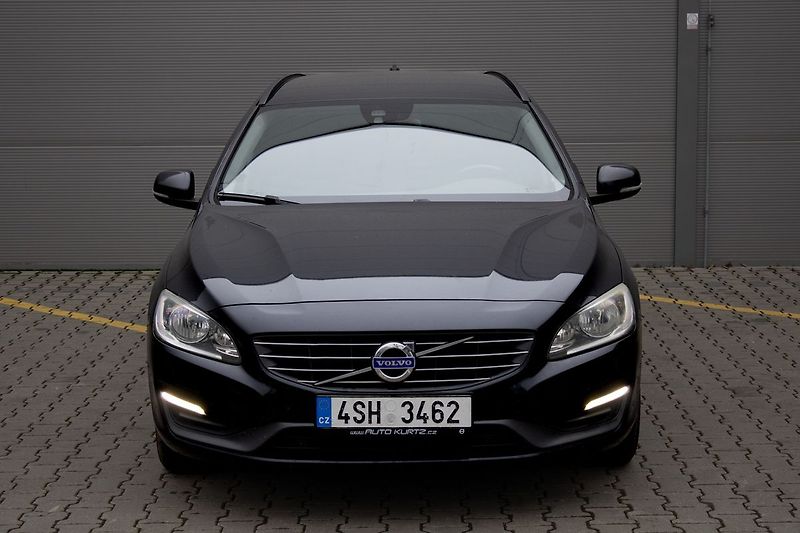 Volvo V60 - fotka 3 z 36