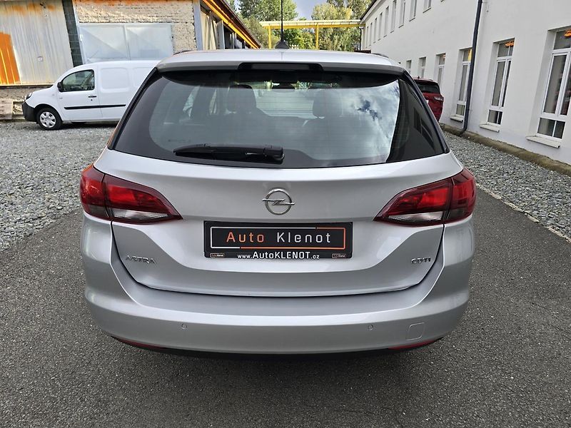 Opel Astra 1.6CDTi 81kW ENJOY DIGIKLIMA - fotka 7 z 24