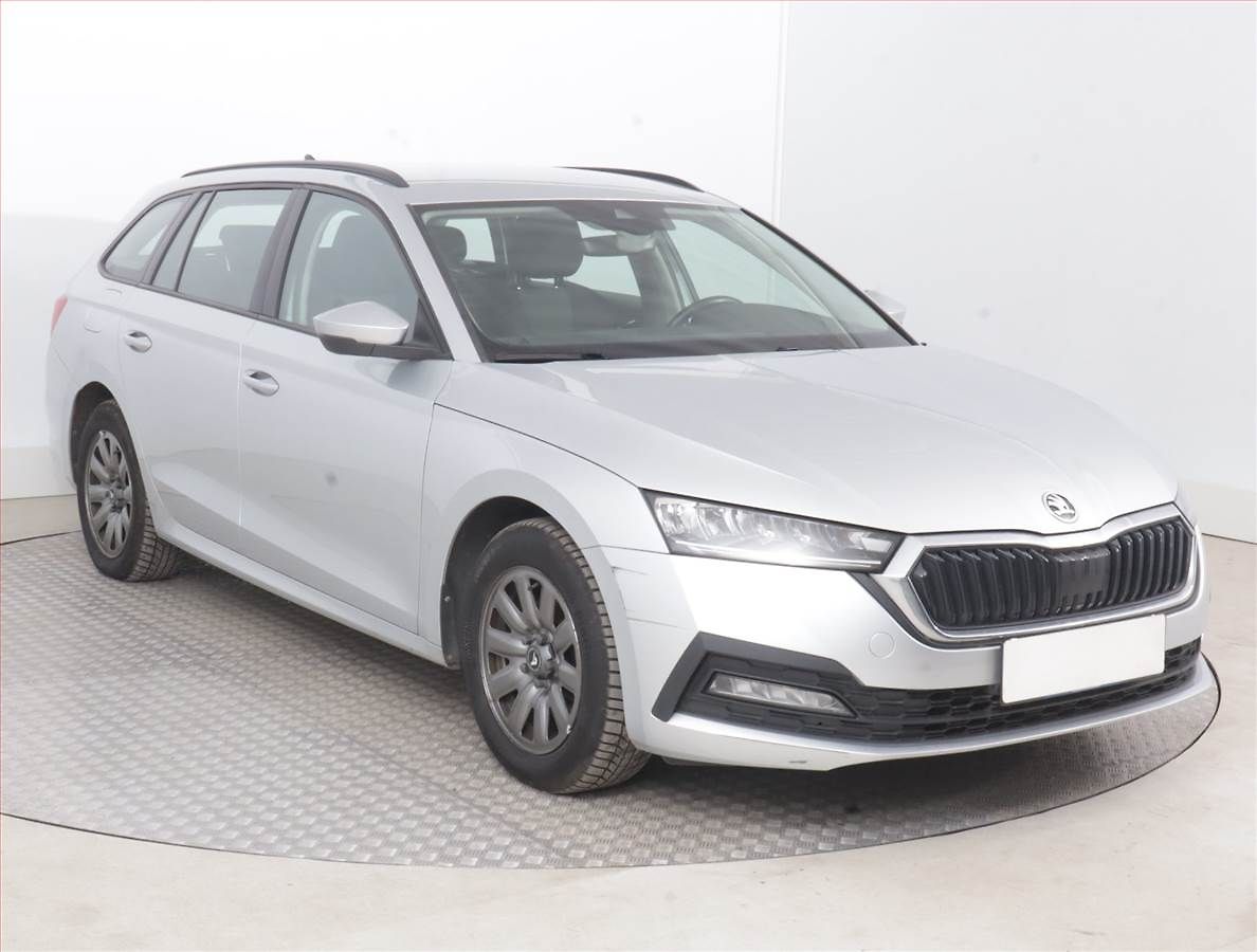 Škoda Octavia Ambition 2.0 TDI, ČR,1.maj
