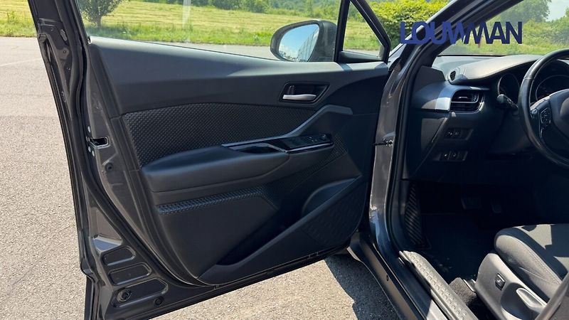 Toyota C-HR 1.8L HEV CVT  Style - fotka 10 z 21