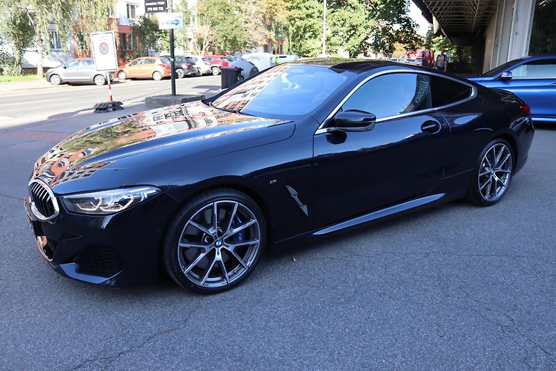 BMW Řada 8 BMW M850i xDrive Coupe - fotka 20 z 60