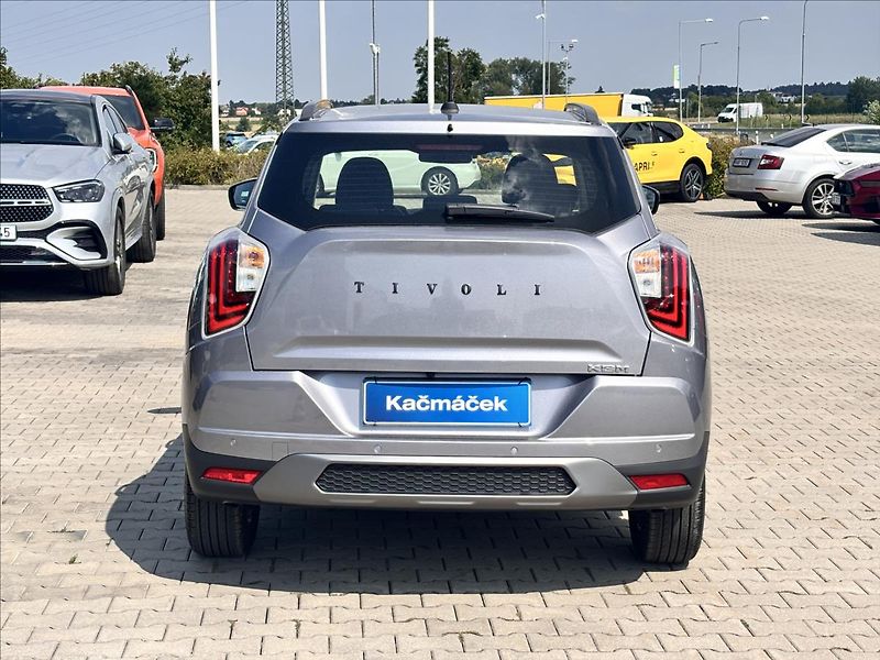 KGM Tivoli 1,5 GDI 120kW 6AT Style - fotka 4 z 28