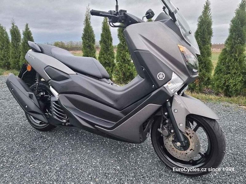 Honda SH 300i.