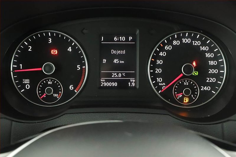 Volkswagen Sharan (2019) 2.0 TDI BMT, Automat, 7 míst - fotka 14 z 21