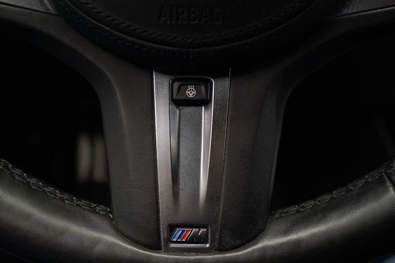 BMW Řada 3 330e xDrive M-Sport Tažné - fotka 16 z 21