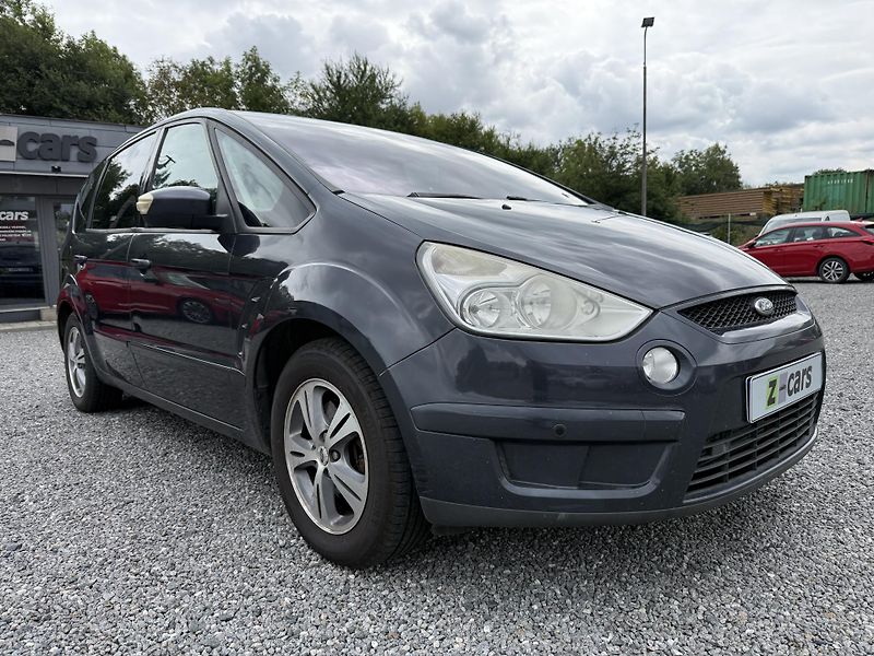 Ford S-MAX 1.8TDCi 92kW - fotka 3 z 18