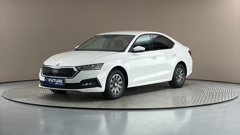 Škoda Octavia 2.0 TDI Ambition - fotka 1 z 24
